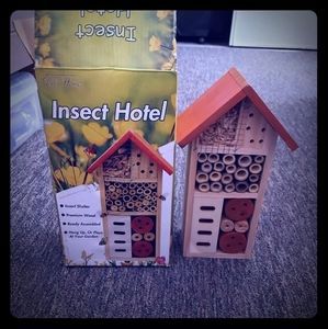 Brand new insect hotel